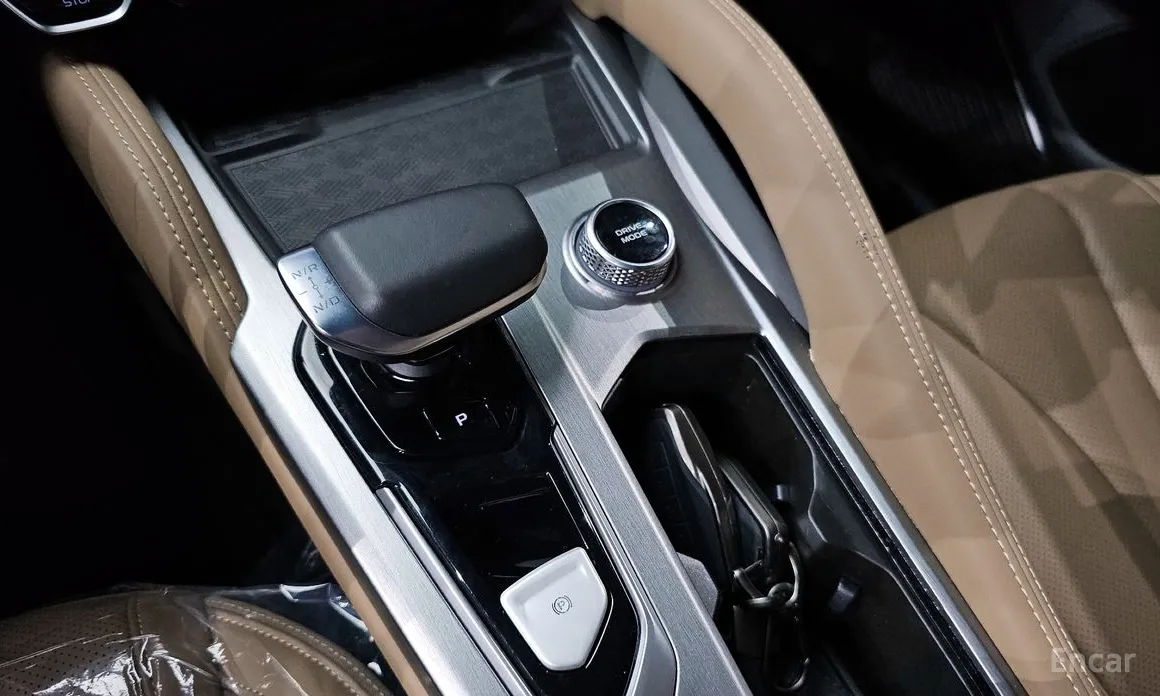 Renault Grand Koleos 2024 1.5 E-TECH Iconic 2WD