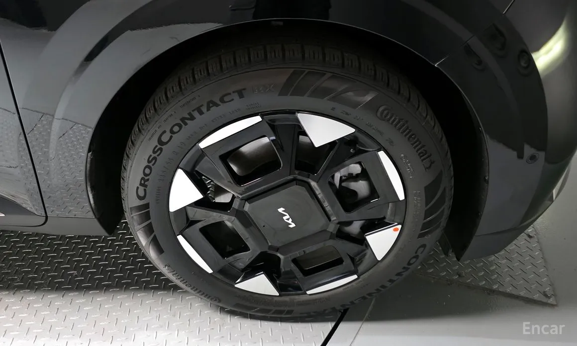 Kia Carnival 2023 Gasoline 9-Seater Signature