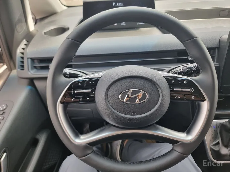 Hyundai Staria 2021 Cargo 5-Seater