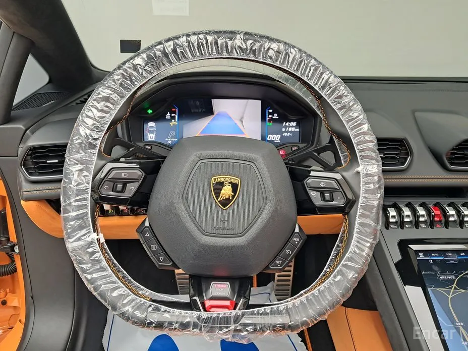 Lamborghini Huracan 2014 LP640-4 EVO Spyder