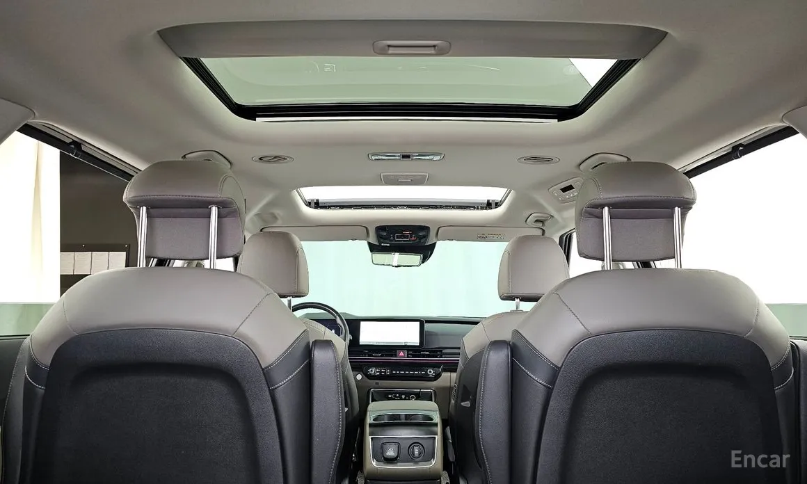 Kia Carnival 2023 Gasoline 9-Seater Signature