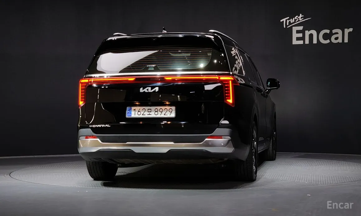 Kia Carnival 2023 Gasoline 9-Seater Signature