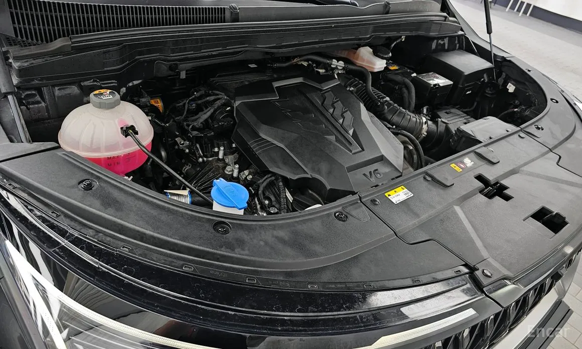 Kia Carnival 2023 Gasoline 9-Seater Signature