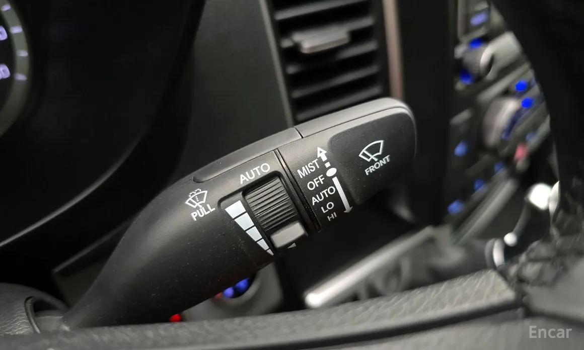 Hyundai Solati 2015 15-seater