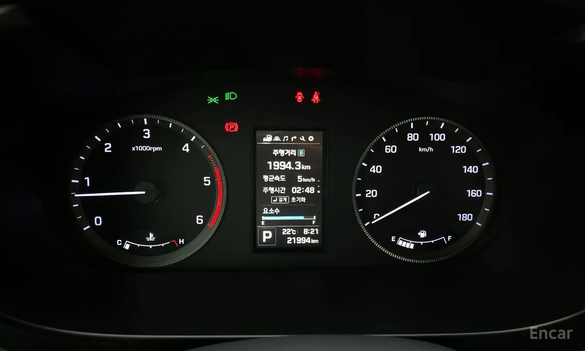 Hyundai Solati 2015 15-seater