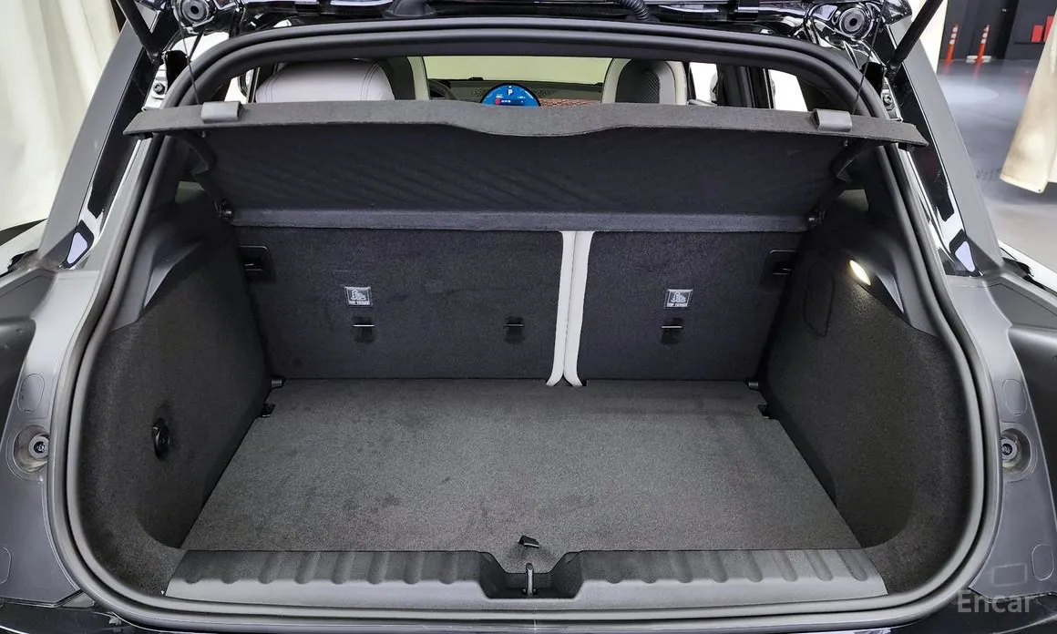 Mini Aceman 2025 SE Favoured