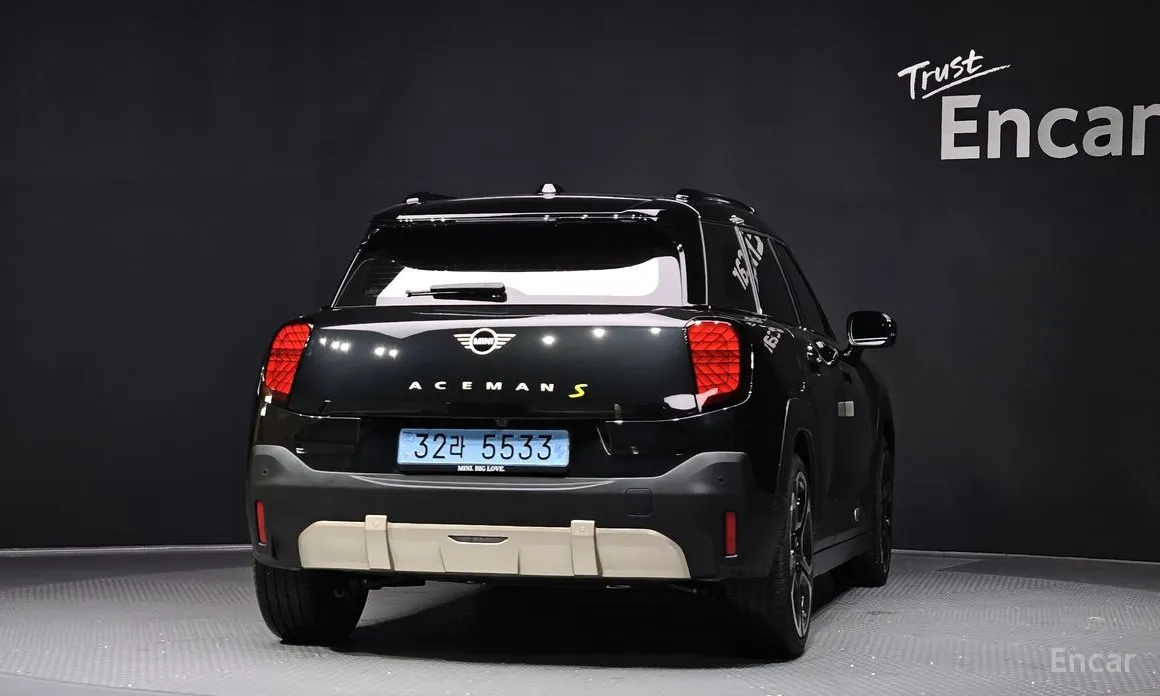 Mini Aceman 2025 SE Favoured