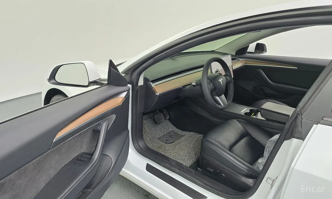 Tesla Model 3 2017 Long Range