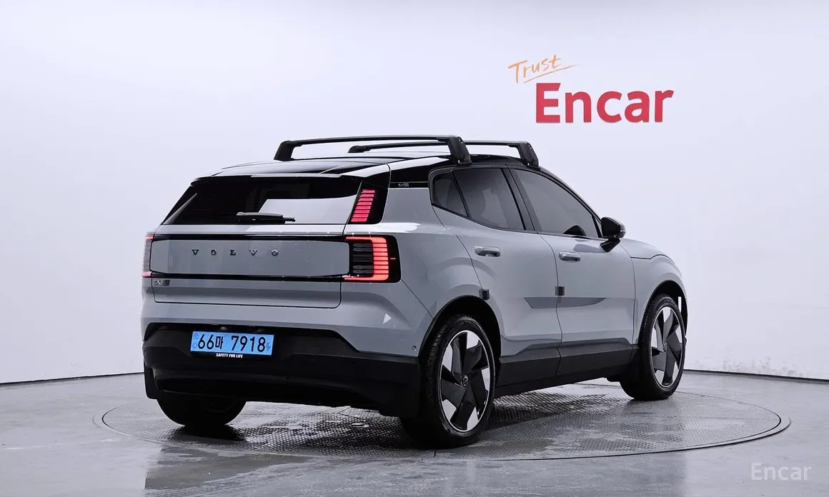Volvo EX30 2024 Ultra