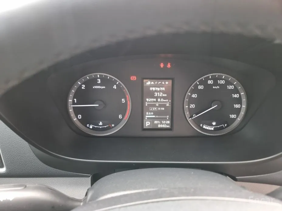 Hyundai Solati 2015 15-seater