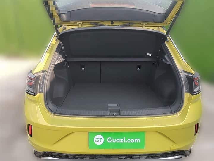 Volkswagen T-Roc 2023 2023款 300TSI DSG两驱星光版