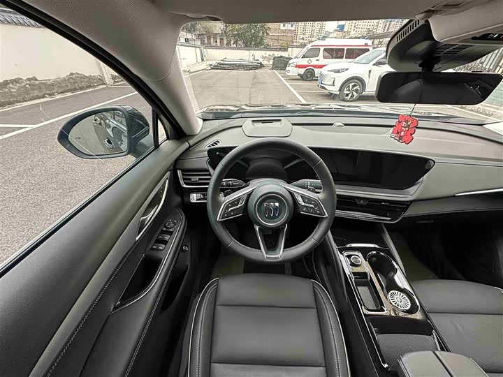 Buick Envision Plus 2024 2024款 昂科威Plus 28T 四驱尊享版