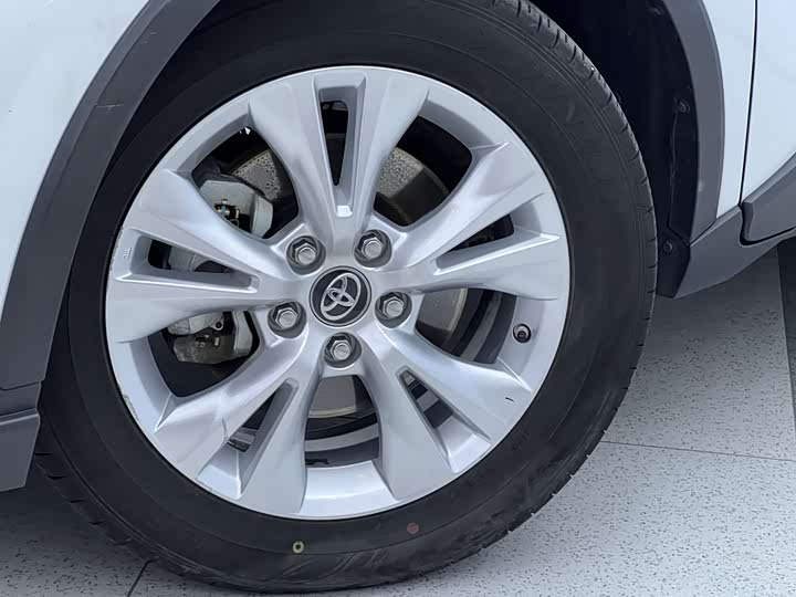 Toyota Izoa 2021 2021款 2.0L 奕行版