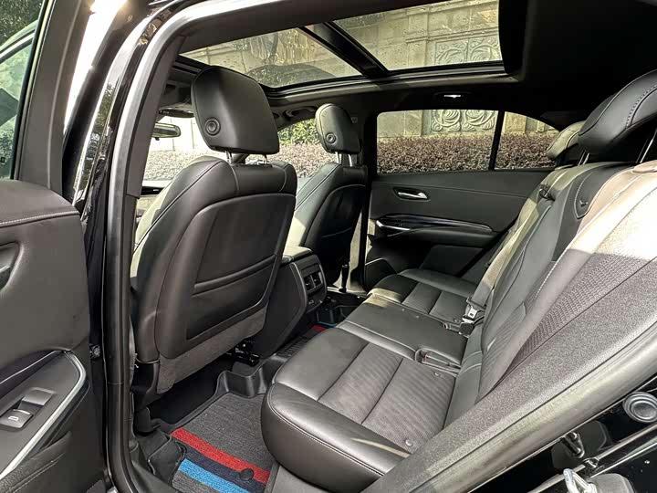 Cadillac XT4 2023 2023款 28T 两驱风尚型