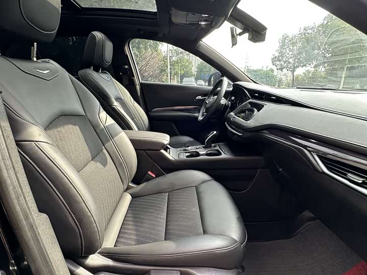 Cadillac XT4 2023 2023款 28T 两驱风尚型