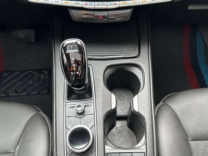 Cadillac XT4 2023 2023款 28T 两驱风尚型