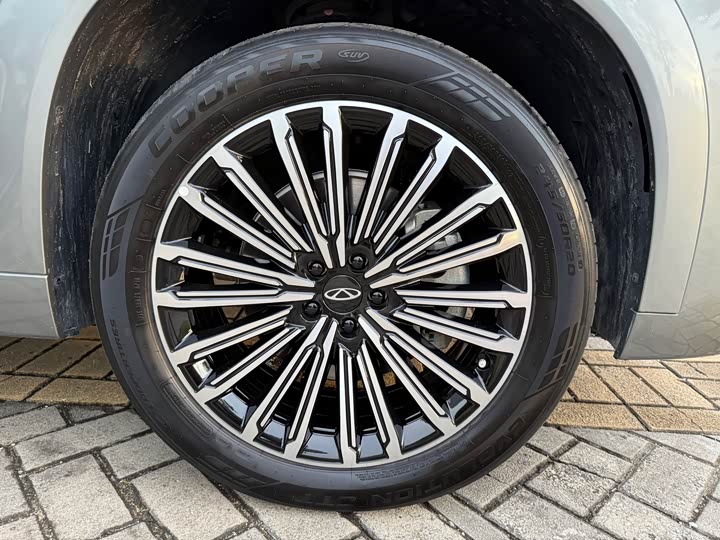 Chery Tiggo 9 Hybrid 2025 2025款 1.5T 106KM超享版 5座 磷酸铁锂