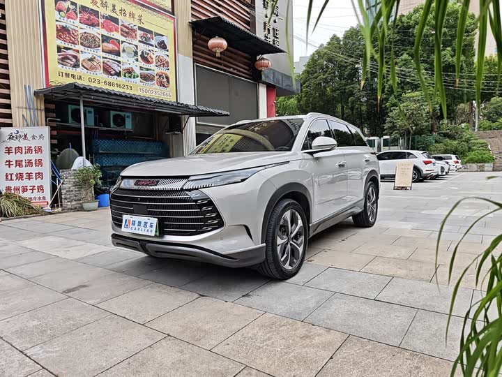 BYD Frigate 07 2023 2023款 DM-i 205KM 尊贵型