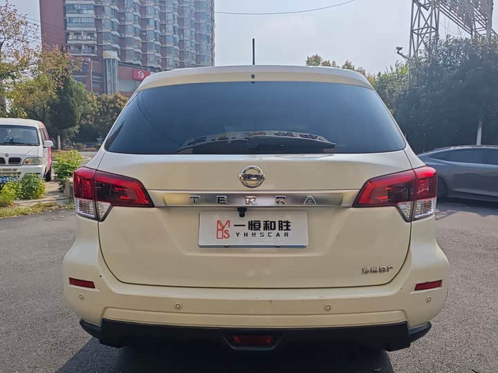 Nissan Terra 2020 2020款 2.5L XL Upper 自动两驱豪华版