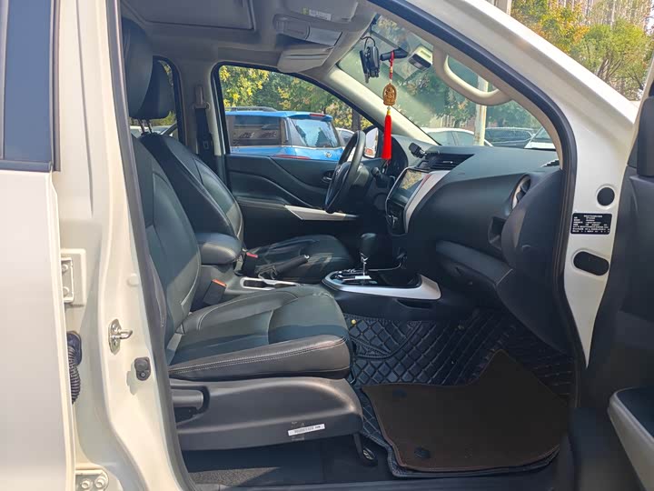 Nissan Terra 2020 2020款 2.5L XL Upper 自动两驱豪华版