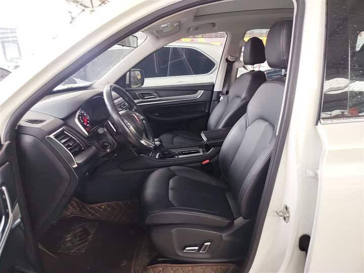 Roewe RX8 2019 2019款 30T 智联网两驱超群旗舰版