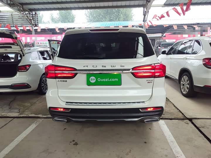 Roewe RX8 2019 2019款 30T 智联网两驱超群旗舰版