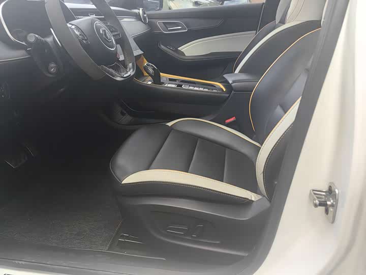 MG Motor 6 2021 2021款 Pro 1.5T 自动领潮豪华版