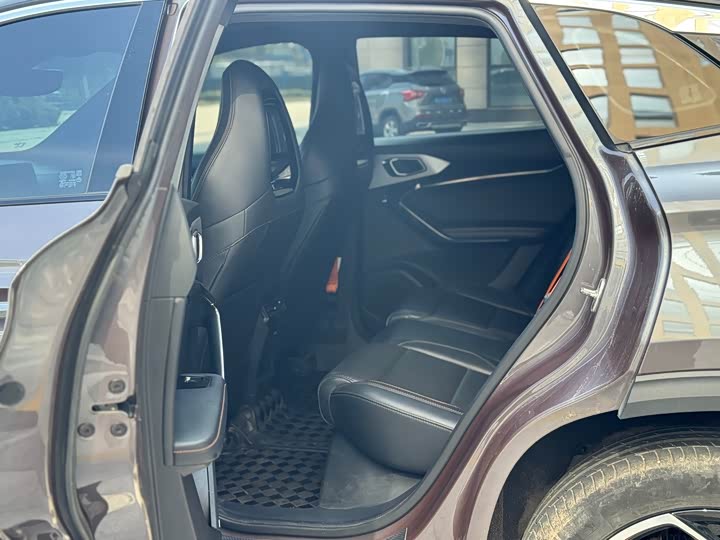 MG Motor One 2022 2022款 α-数智运动系列 1.5T 进阶版