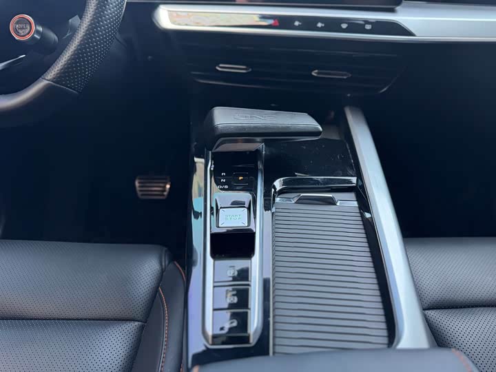 MG Motor One 2022 2022款 α-数智运动系列 1.5T 进阶版