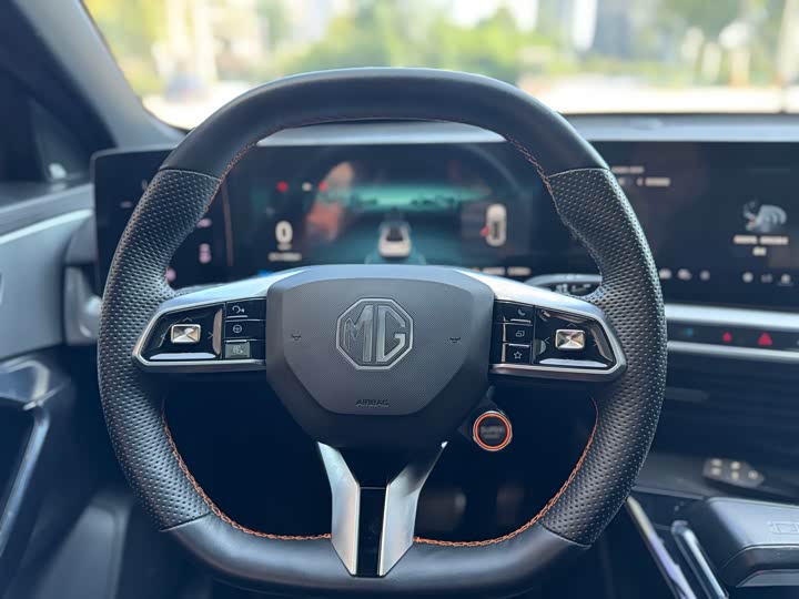 MG Motor One 2022 2022款 α-数智运动系列 1.5T 进阶版