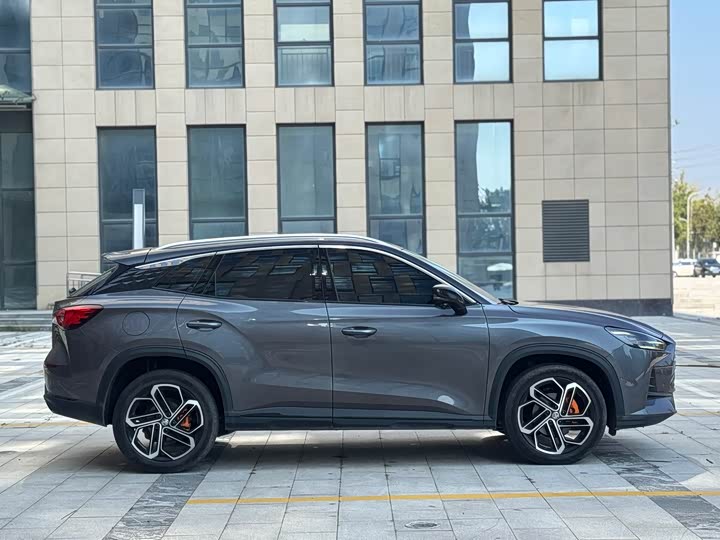 MG Motor One 2022 2022款 α-数智运动系列 1.5T 进阶版