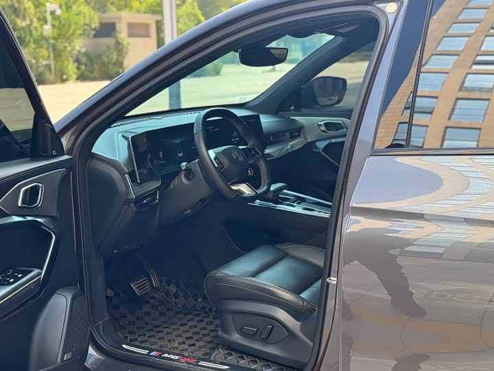 MG Motor One 2022 2022款 α-数智运动系列 1.5T 进阶版