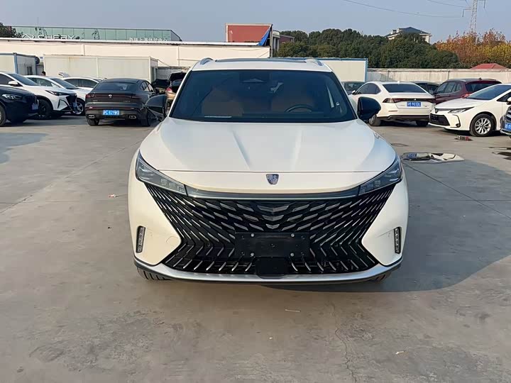Roewe RX5 2023 2023款 1.5T 尊荣滑屏版