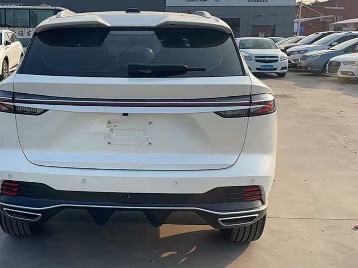 Roewe RX5 2023 2023款 1.5T 尊荣滑屏版