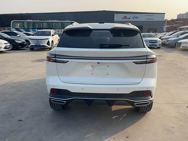 Roewe RX5 2023 2023款 1.5T 尊荣滑屏版