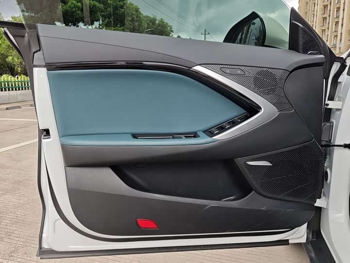 MG Motor 7 2025 2025款 2.0T Trophy+ 超级运动版