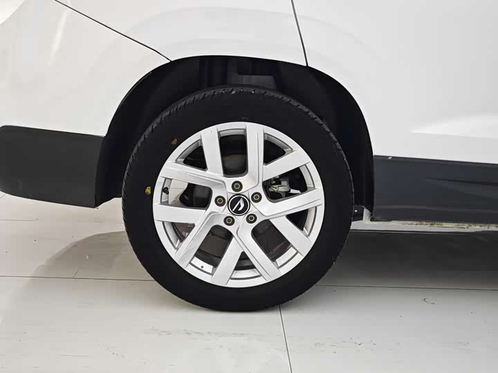 Jetta VS7 2023 2023款 280TSI 自动进取版