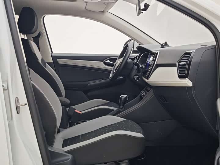 Jetta VS7 2023 2023款 280TSI 自动进取版