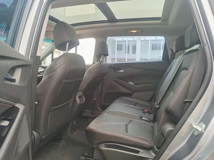 Chevrolet Orlando 2020 2020款 轻混 Redline 530T 自动纵享版（5+2款）