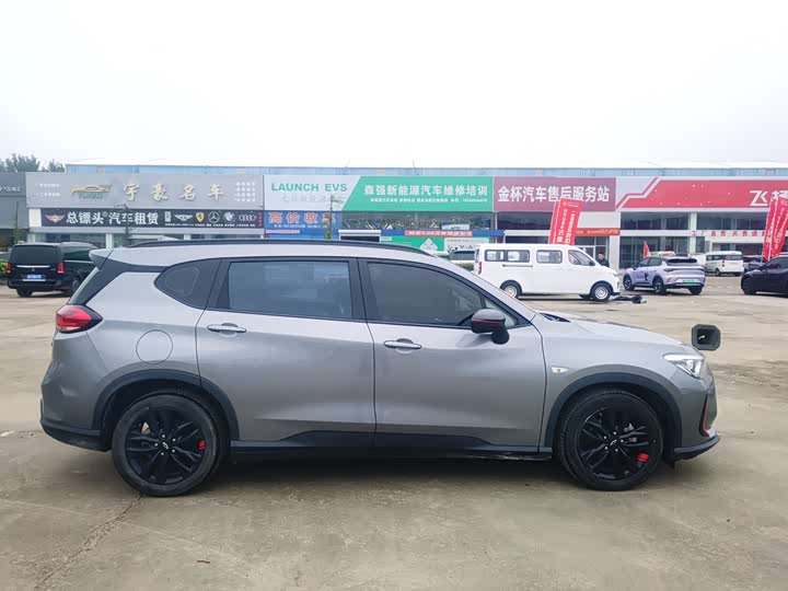 Chevrolet Orlando 2020 2020款 轻混 Redline 530T 自动纵享版（5+2款）