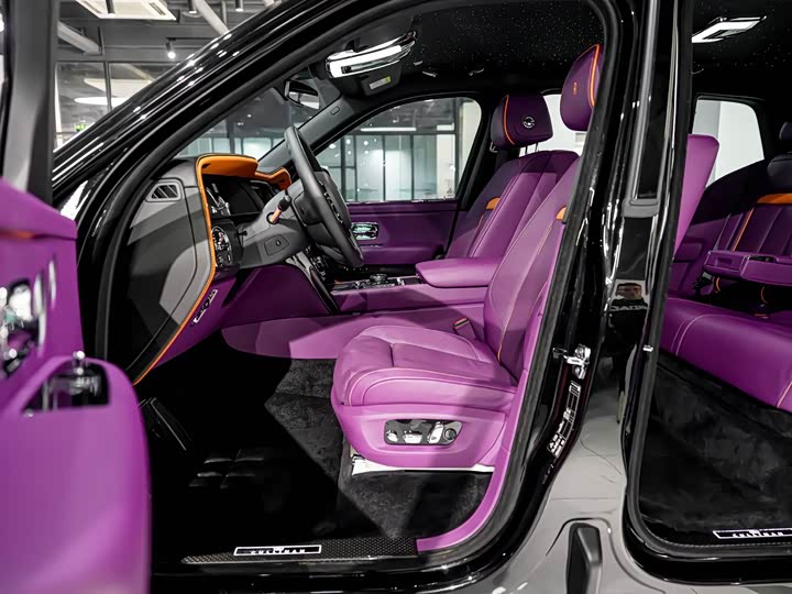 Rolls-Royce Cullinan 2024 2024款 Black Badge