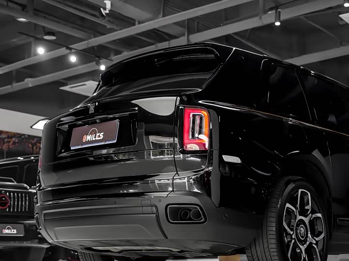 Rolls-Royce Cullinan 2024 2024款 Black Badge
