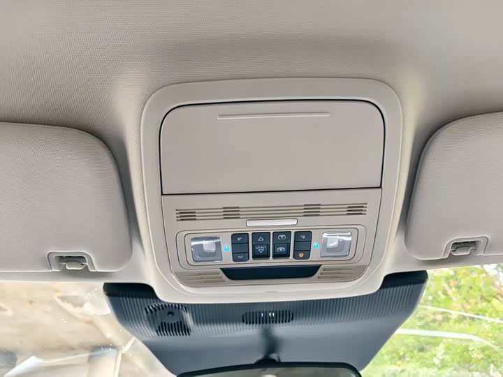 Ford Explorer 2025 2025款 2.3T EcoBoost 四驱穿越版 5座