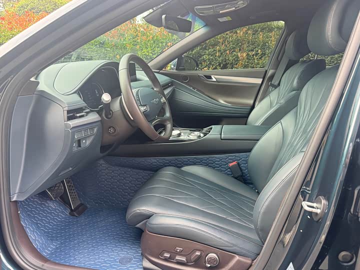 Genesis G80 2023 2023款 2.5T 后驱豪华版