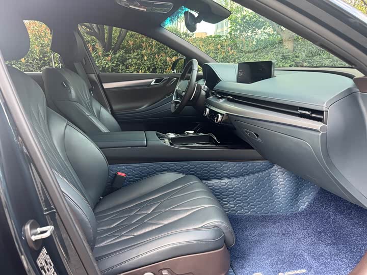 Genesis G80 2023 2023款 2.5T 后驱豪华版