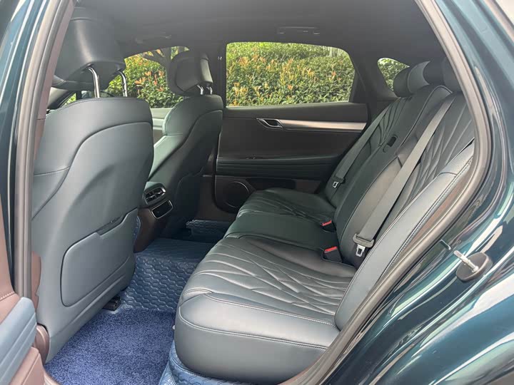 Genesis G80 2023 2023款 2.5T 后驱豪华版