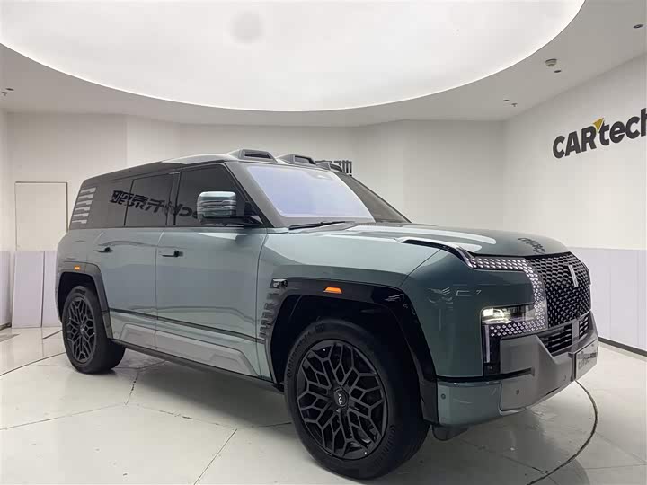 BYD Yangwang U8 2023 2023款 豪华版