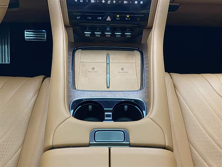 BYD Yangwang U8 2023 2023款 豪华版