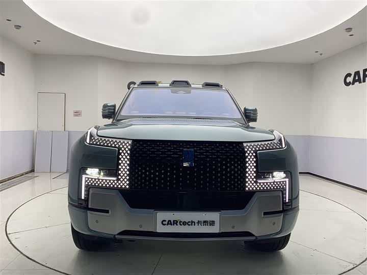 BYD Yangwang U8 2023 2023款 豪华版