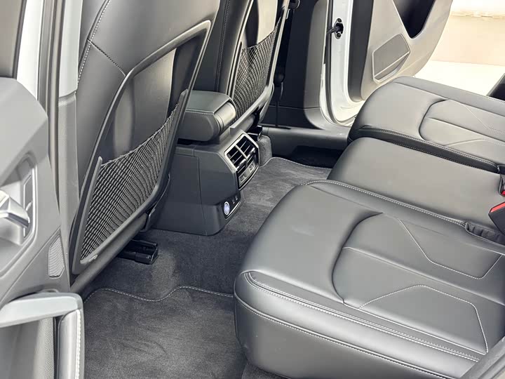 Audi Q3 2024 2024款 35 TFSI 时尚动感型